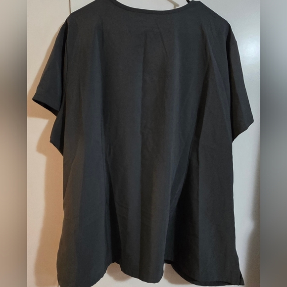 Easy Stretch Scrubs - Picture 4 of 9